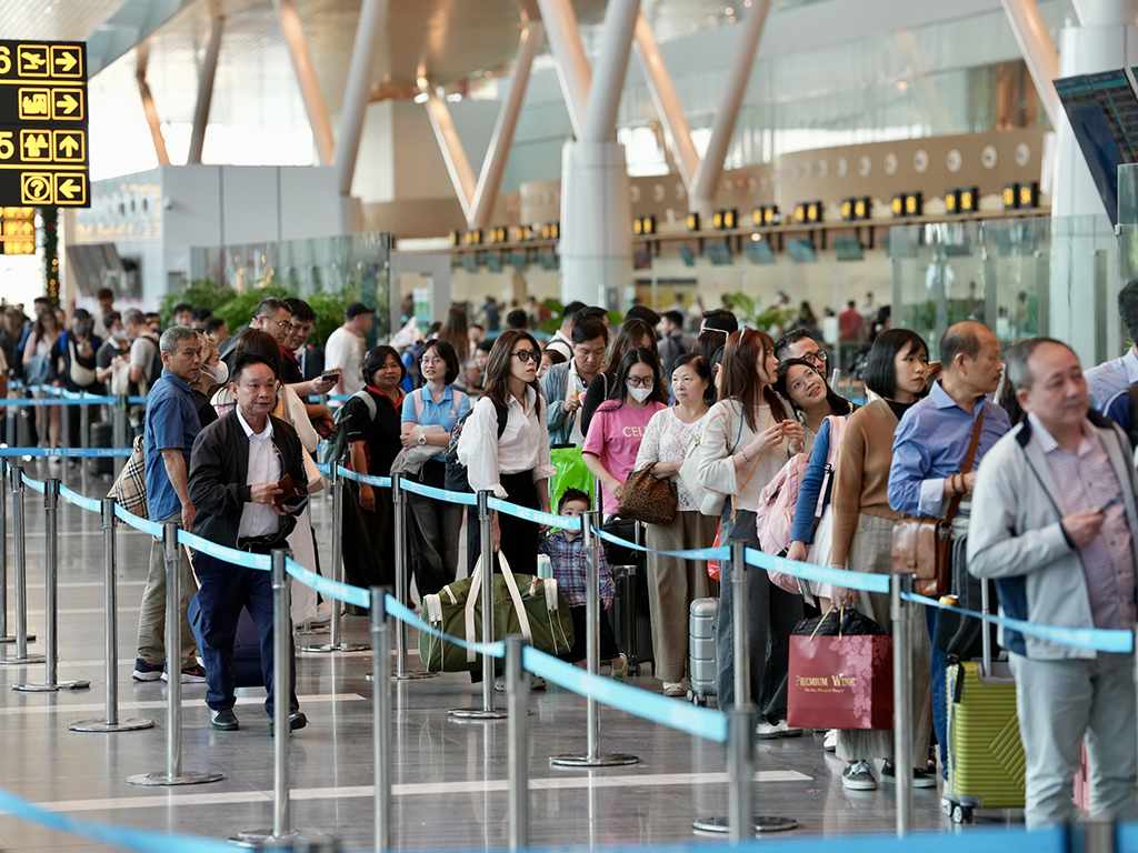 Những cuộc đấu trí nơi cửa ngõ Tân Sơn Nhất- Ảnh 1.