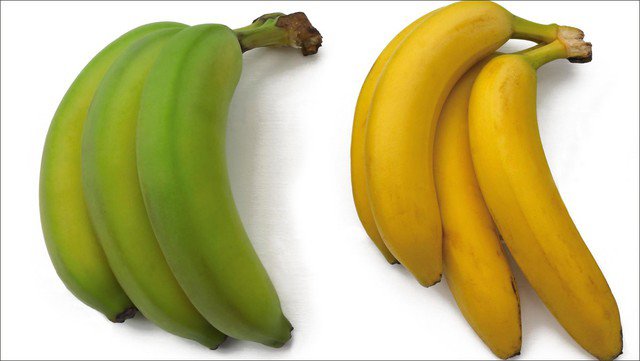 Những món ăn đại kỵ trong ngày Tết đen đủi cả năm 1 Theo phong thủy, ăn chuối trong mấy ngày đầu năm sẽ khiến công việc bị ảnh hưởng, khó khăn để thăng tiến hơn.