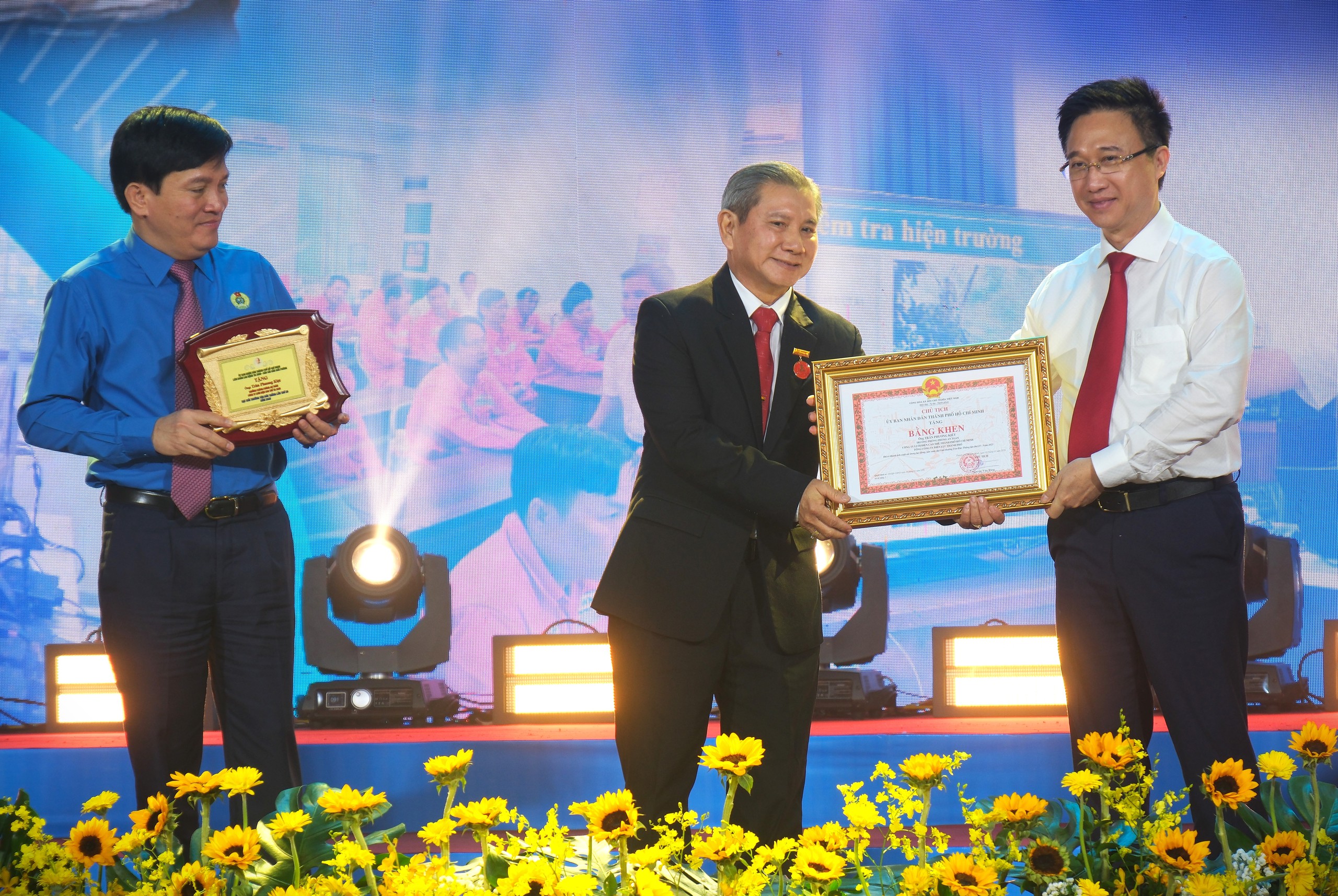 Những sáng kiến 'tiền tỉ' của kỹ sư, thợ giỏi - Ảnh 1.