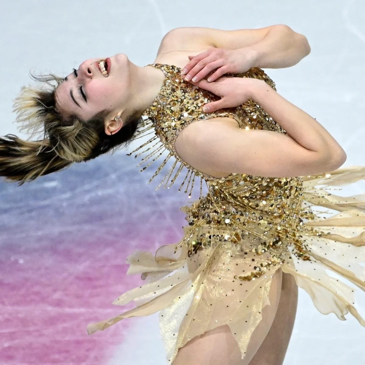 Nữ hoàng Olympic được đề cử top 100 gương mặt đẹp nhất thế giới- Ảnh 1.