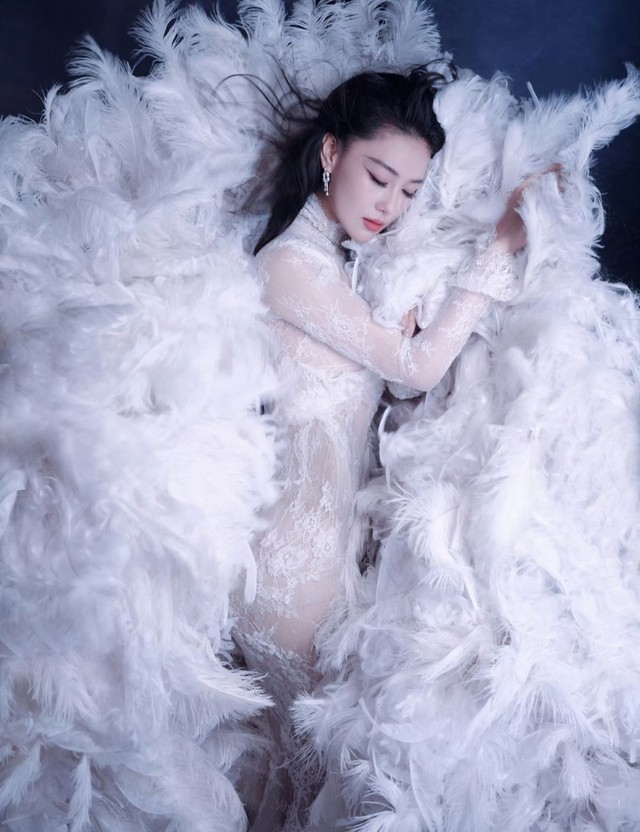 Nữ thần sắc đẹp nhận trái đắng vì ép cân quá đà- Ảnh 1.