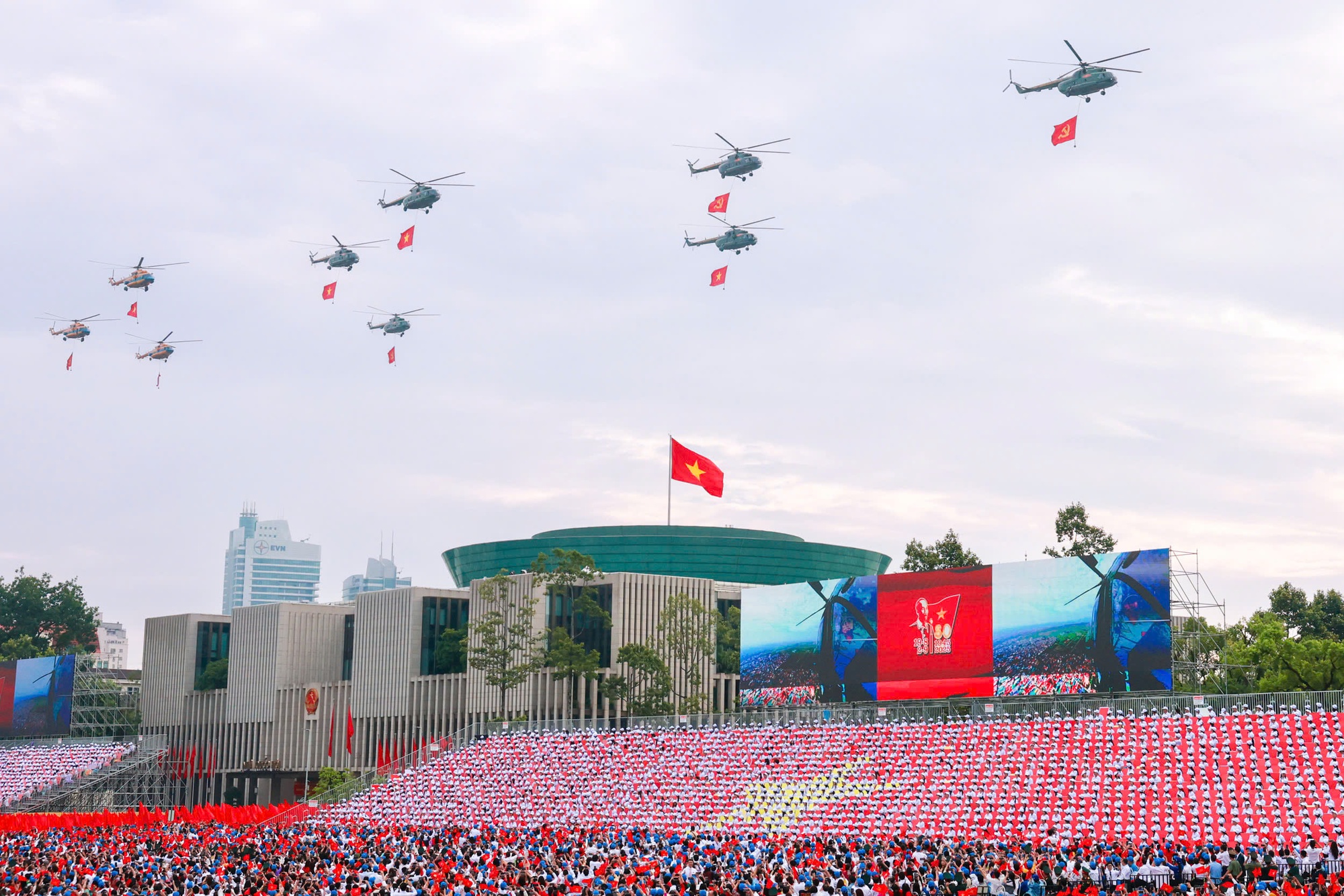 Nước Việt ta nhỏ hay không nhỏ?- Ảnh 1.