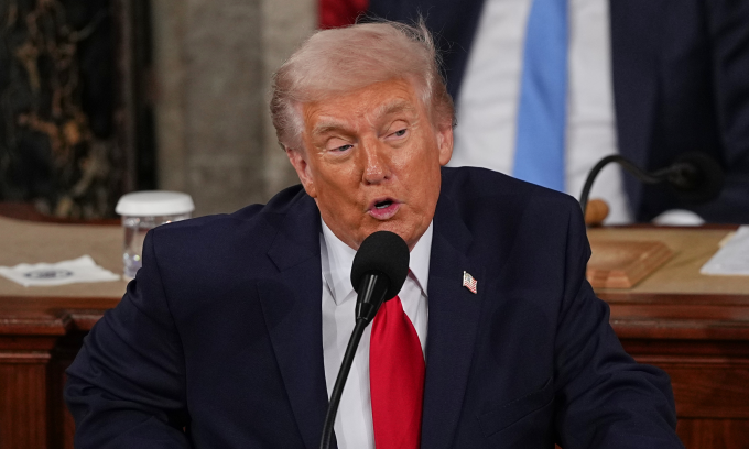 Tổng thống Mỹ Donald Trump đọc Thông điệp Liên bang trước quốc hội hôm 24/2. Ảnh: AP