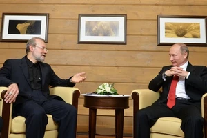 Ông Putin tiếp Thư ký Hội đồng An ninh Quốc gia Iran trong cuộc gặp không báo trước