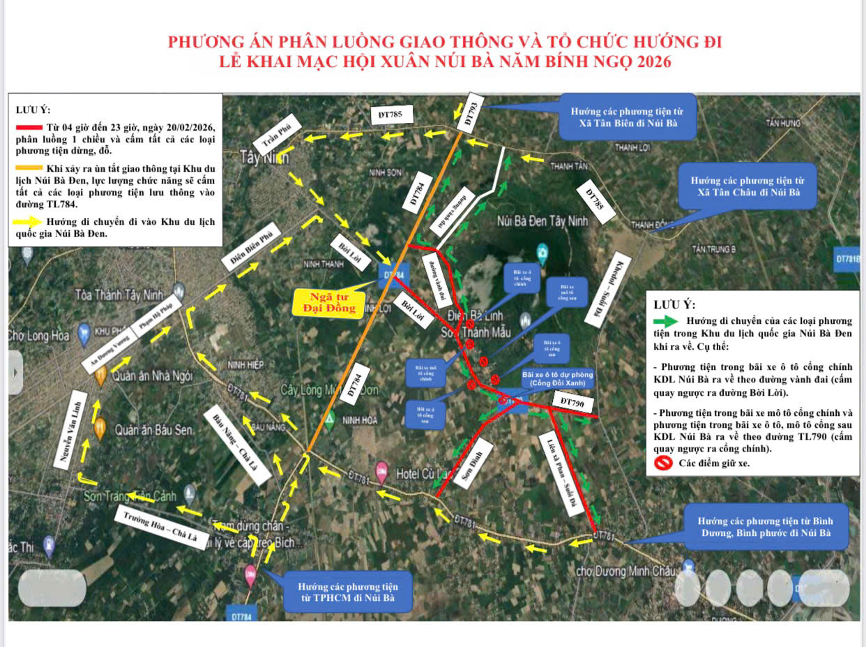 Phân luồng giao thông từ xa, đảm bảo an toàn đường lên núi Bà Đen 1 Phân luồng từ xa, đảm bảo an toàn đường lên núi Bà Đen - Ảnh 1.