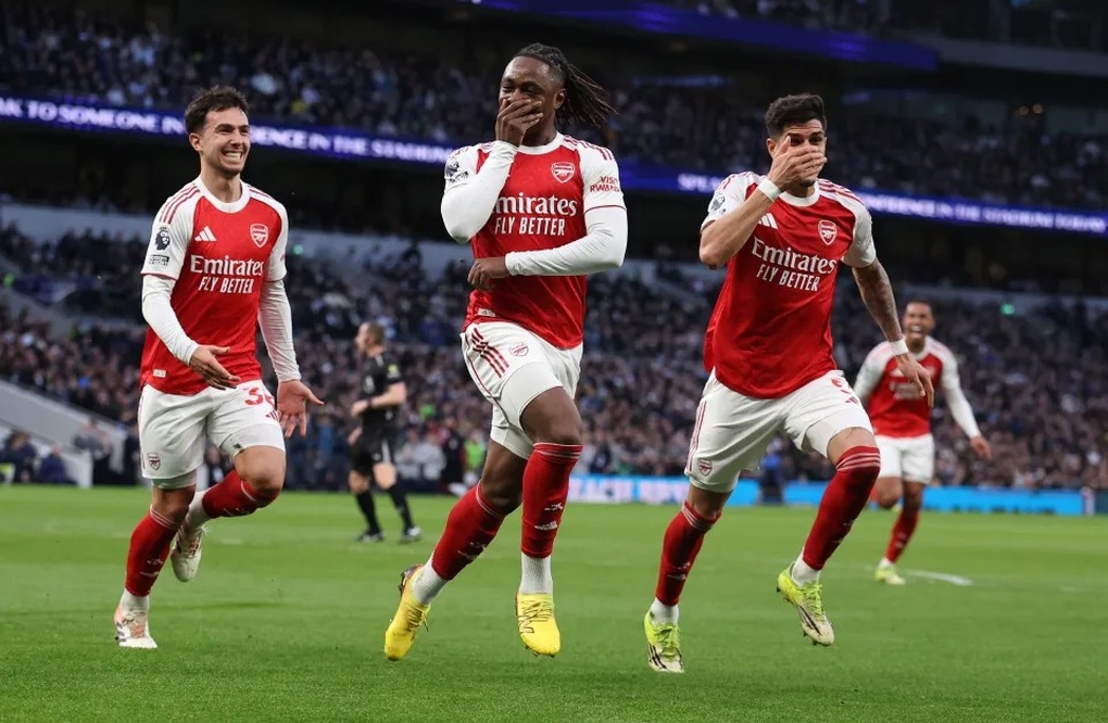 Phản ứng của HLV Mikel Arteta khi Arsenal thắng đậm Tottenham - 1