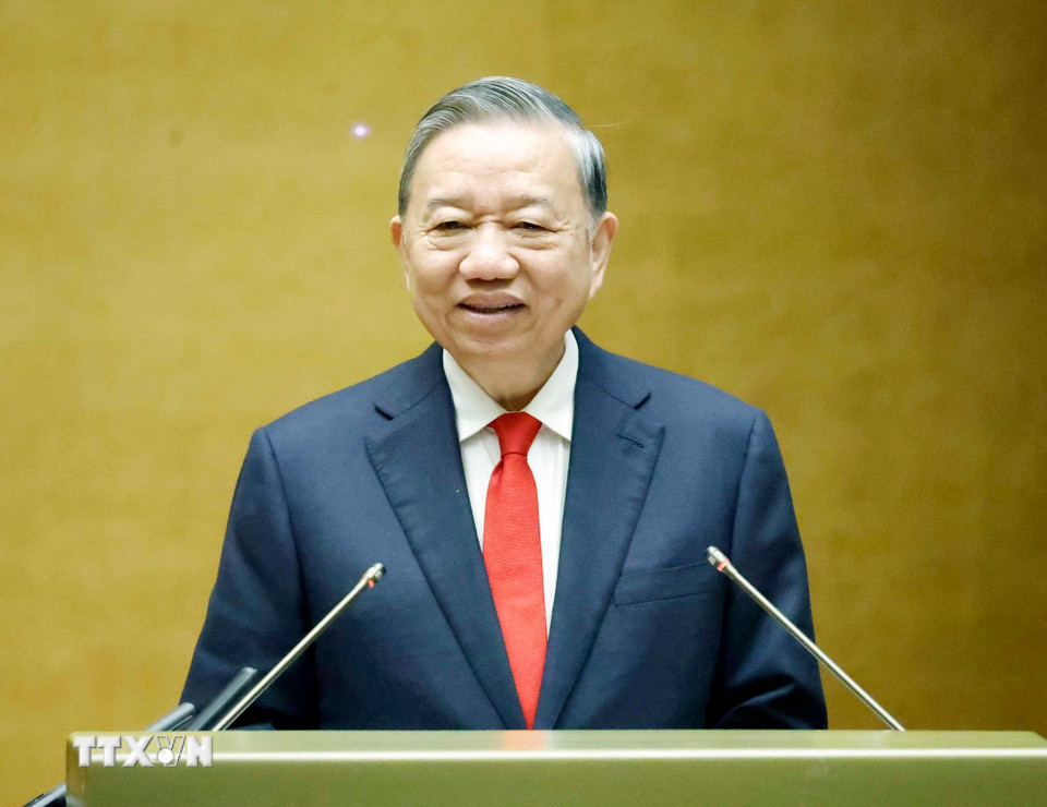 Phát biểu của Tổng Bí thư Tô Lâm tại Hội nghị toàn quốc quán triệt Nghị quyết 79, Nghị quyết 80 1 Phát biểu của Tổng Bí thư Tô Lâm tại Hội nghị toàn quốc quán triệt Nghị quyết 79, Nghị quyết 80 - Ảnh 1.