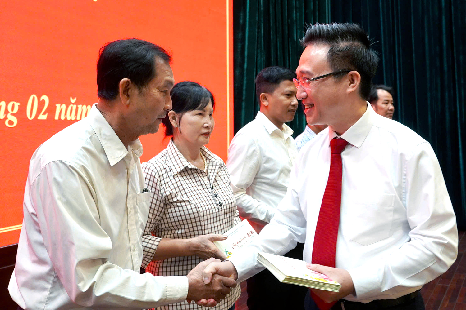 bí thư chi bộ - Ảnh 1.