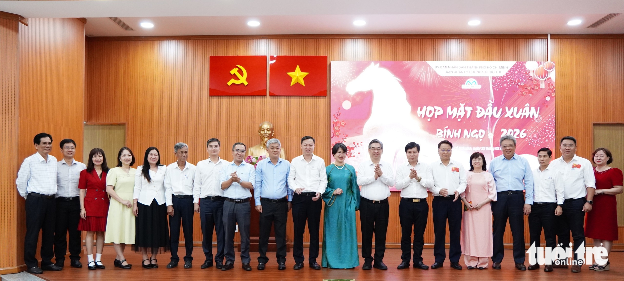 Phó bí thư Thành ủy Nguyễn Phước Lộc thăm, chúc Tết tại Ban Quản lý đường sắt đô thị TP.HCM - Ảnh 1.