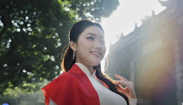 Phan Phương Oanh trong video truyền thông Miss World Vietnam 2025.