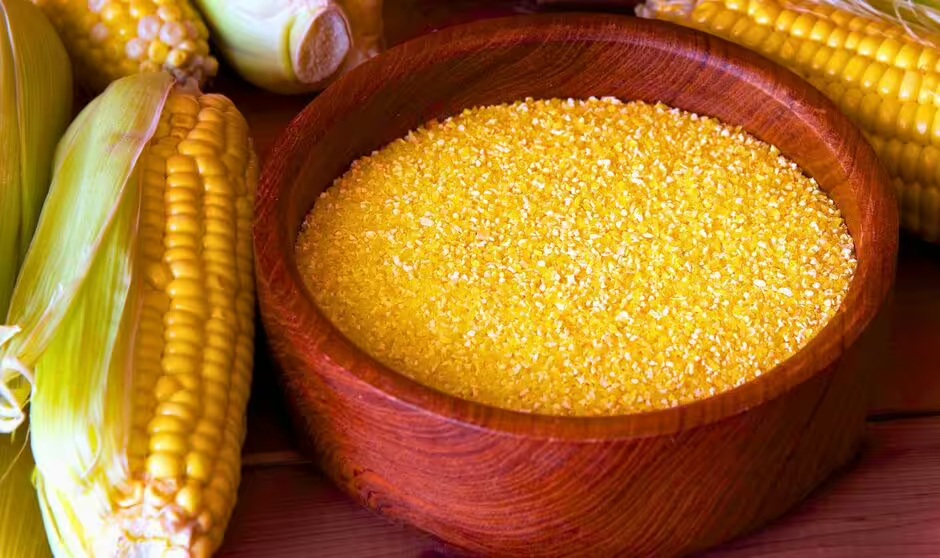 Rắc thứ này ra vườn trước tháng 3, cỏ dại khó nảy mầm, cây cối xanh tươi bất ngờ- Ảnh 1.