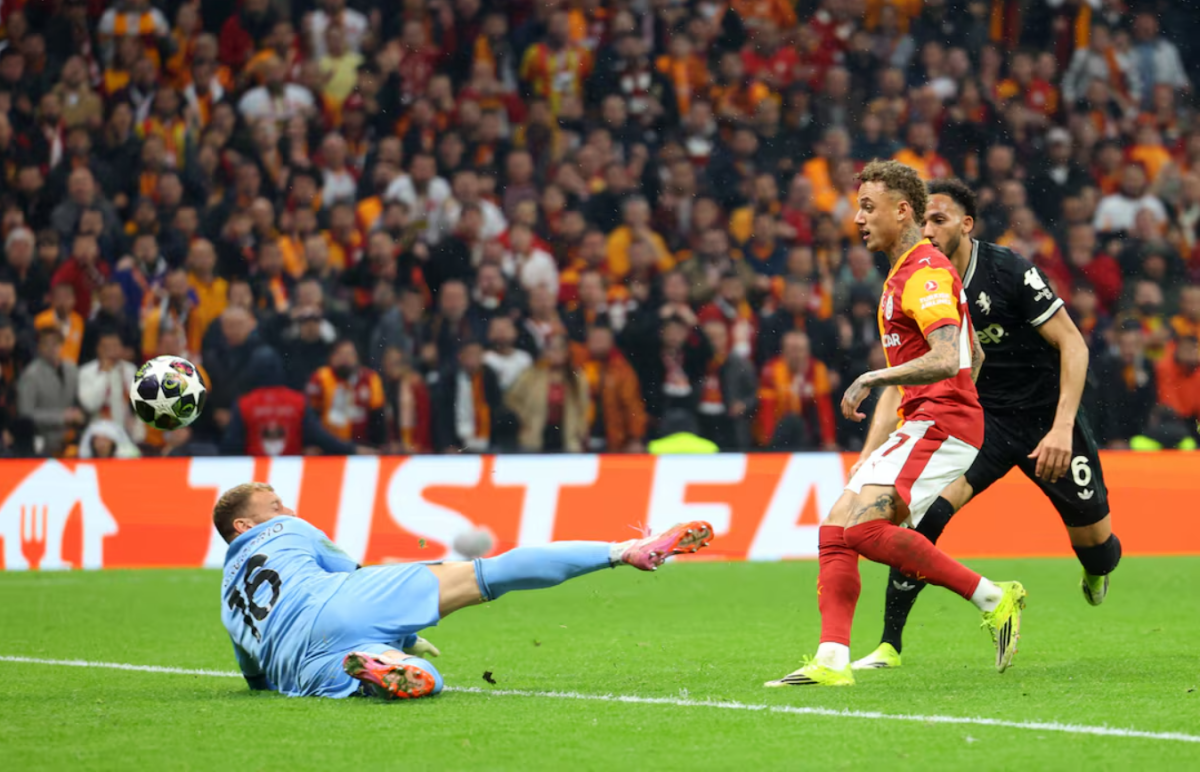 Real PSG dinh doat ve du vong 18 Champions League