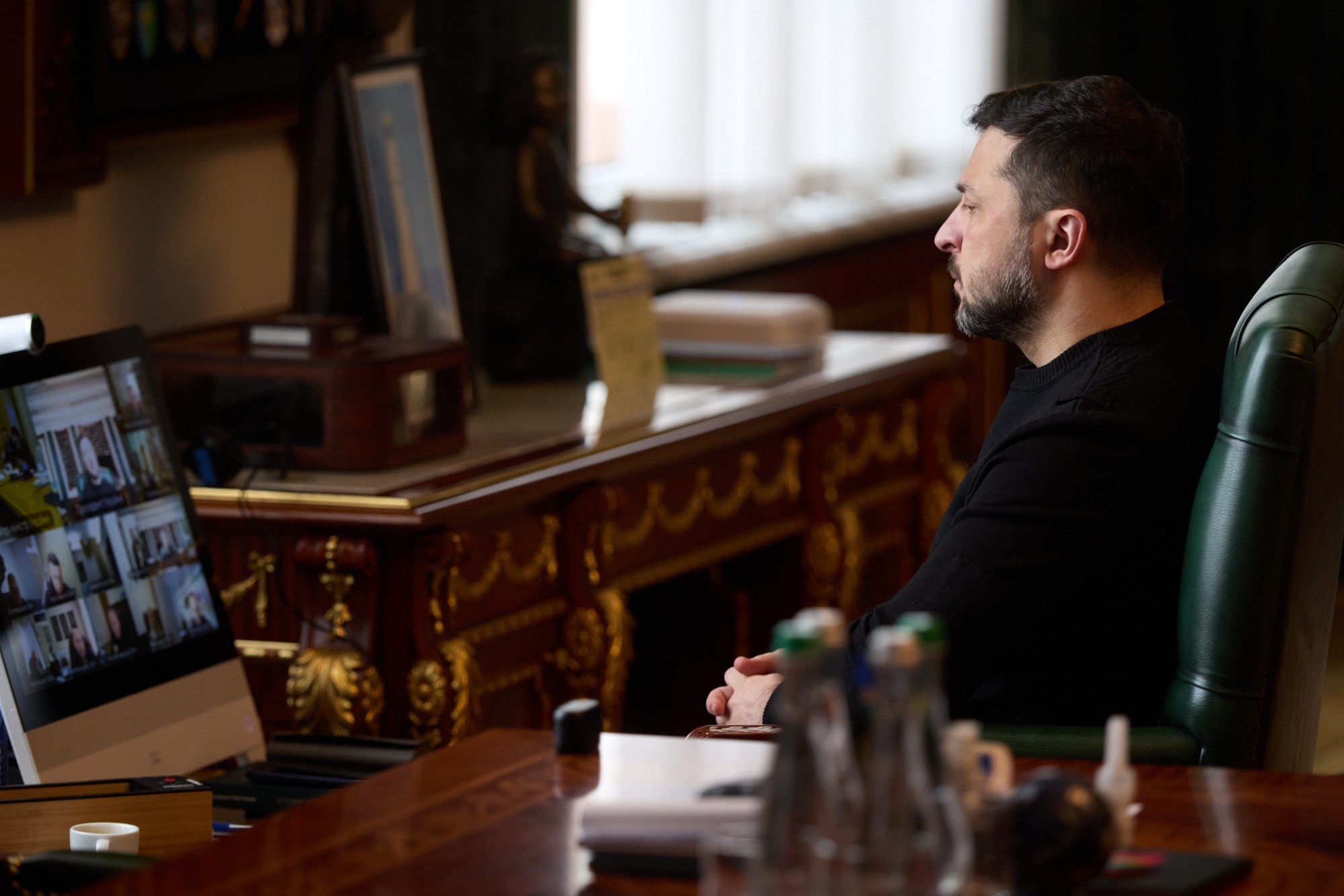 Chiến sự Ukraine ngày 1.445: Rộ tin Nga đề nghị hợp tác 12.000 tỉ USD với Mỹ- Ảnh 2.