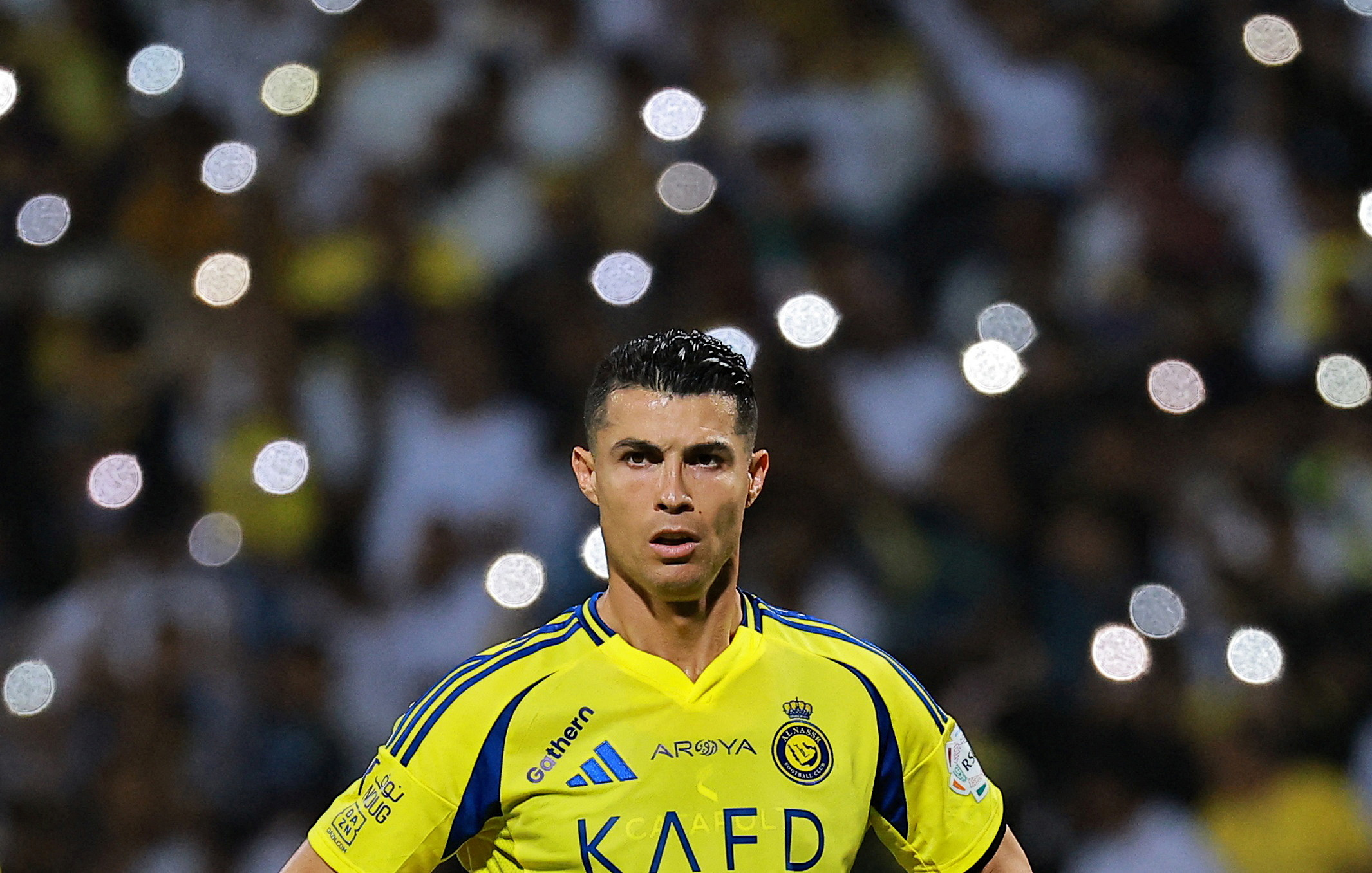 Ronaldo từ cầu thủ quyền lực nhất trở thành kẻ nổi loạn, đoạn kết ra sao?- Ảnh 1.