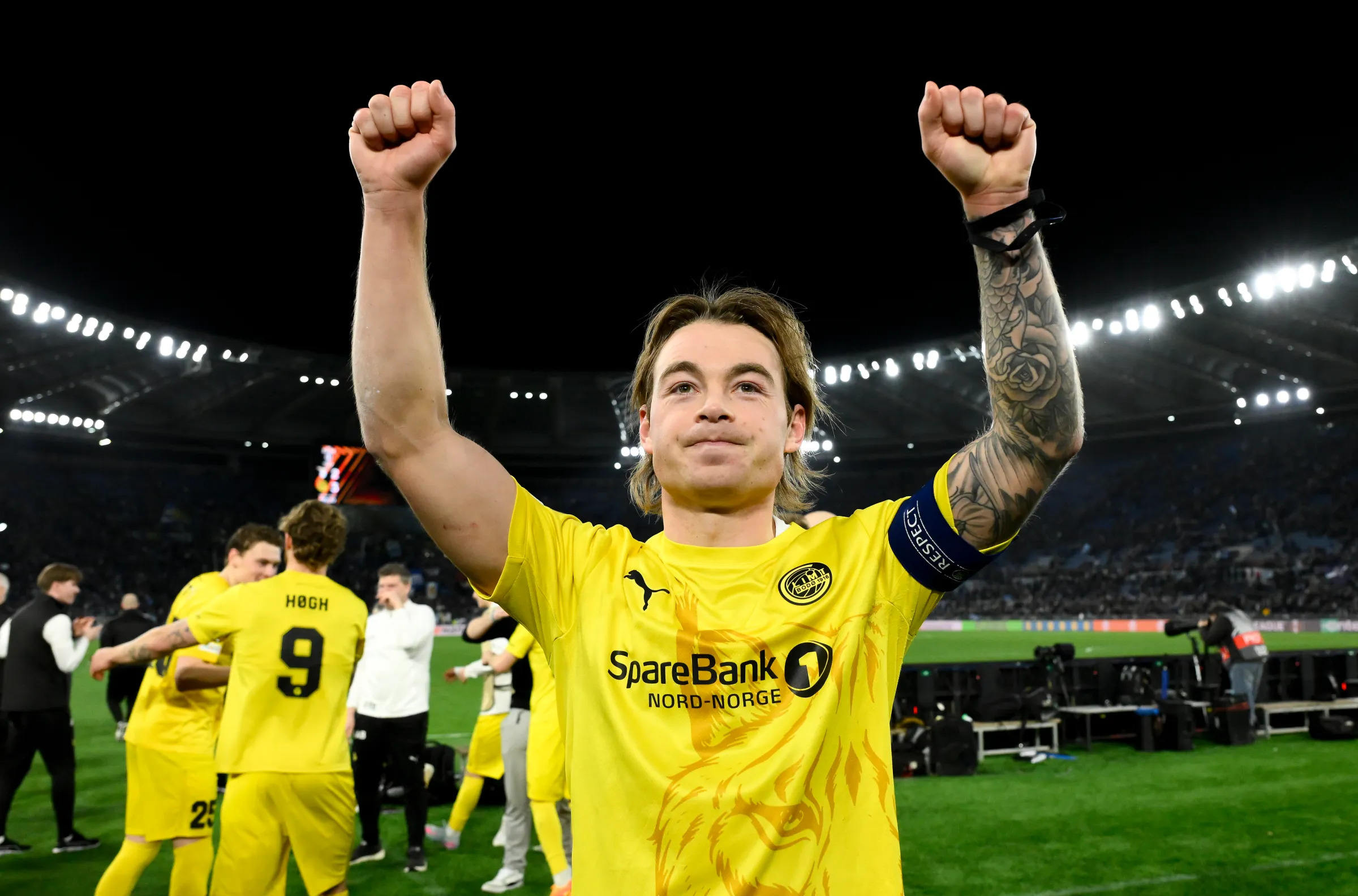 Sân cỏ nhân tạo giúp đội bóng đến từ vùng lạnh giá tiếp tục gây sốc ở Champions League 1 Sân cỏ nhân tạo giúp đội bóng đến từ vùng lạnh giá tiếp tục gây sốc ở Champions League - Ảnh 1.