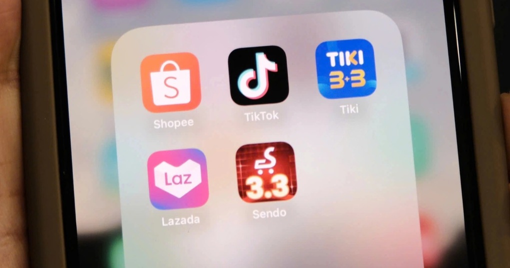 Sàng lọc khốc liệt: Nhà bán nhỏ lẻ rời sàn, miếng bánh về tay ông lớn - 1