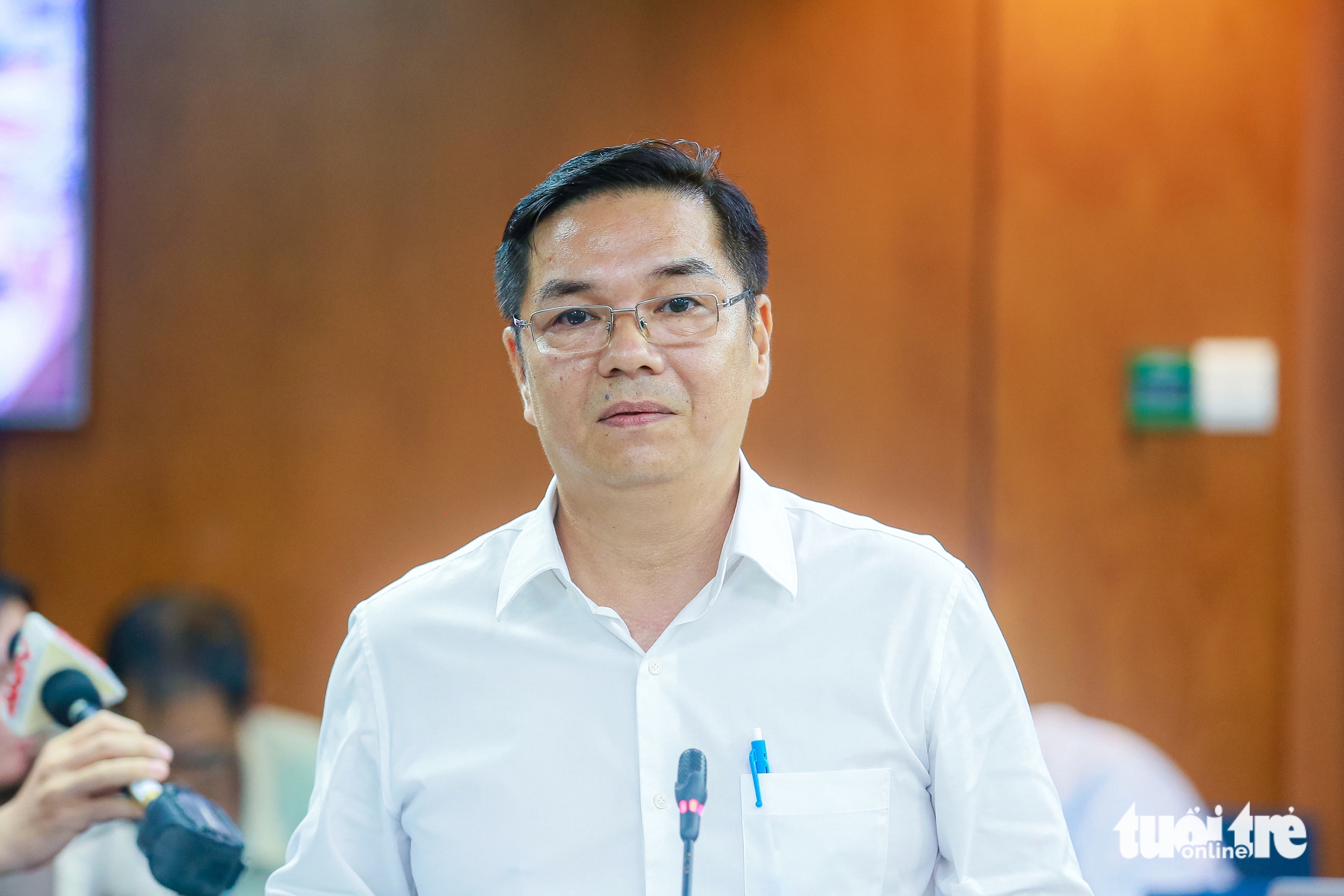 Sau Tết, TP.HCM đông trở lại nhưng không kẹt xe kéo dài - Ảnh 1.