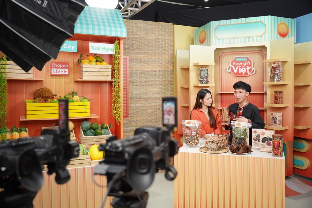 Shopee tiếp tục tăng trưởng với chiến lược “người dùng làm trung tâm” - 4