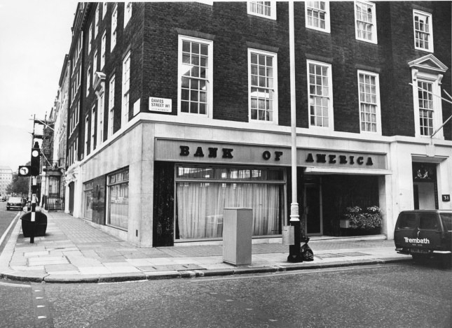 Chi nhánh Bank of America ở Mayfair. Ảnh: Daily Mail