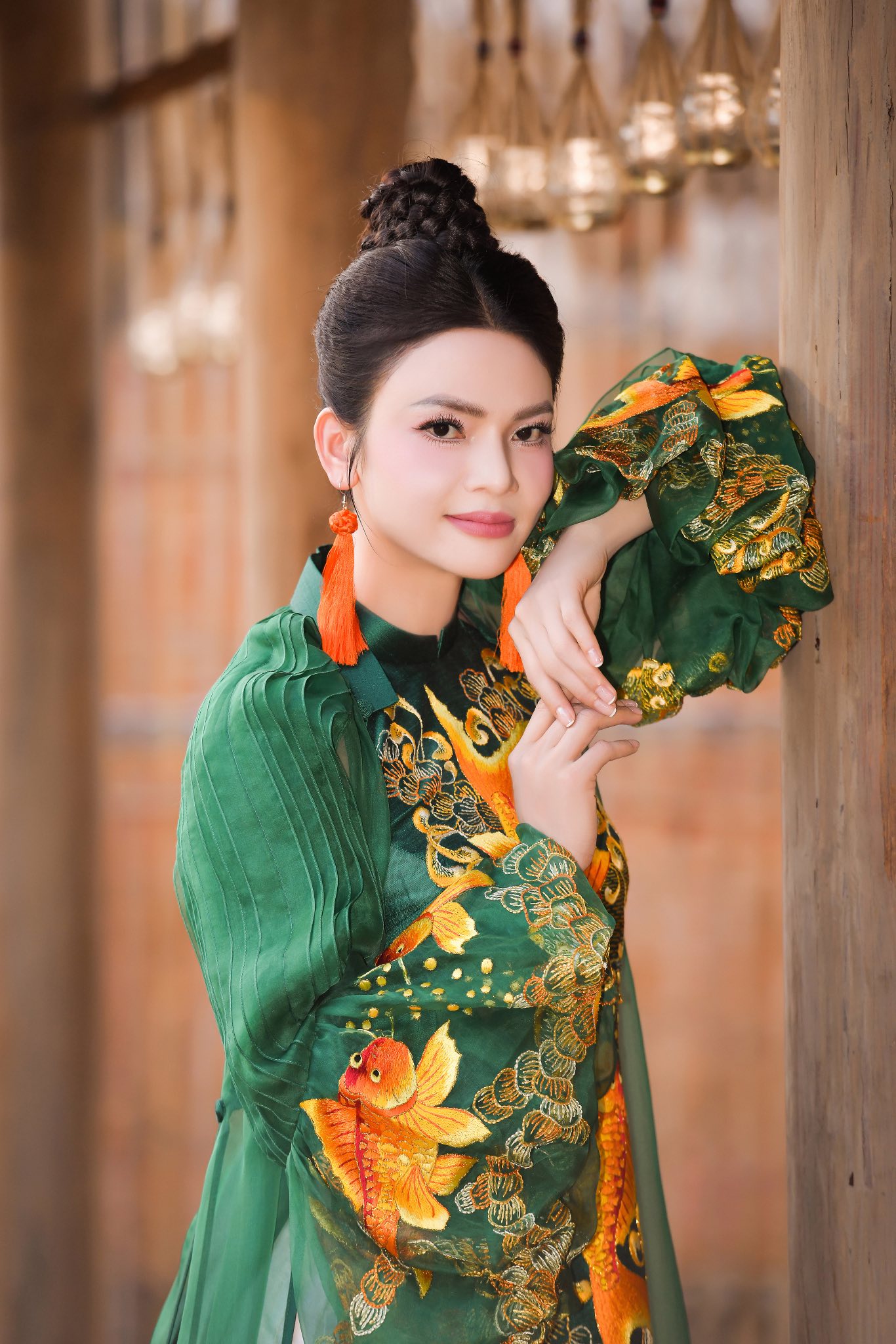 Nữ NSND trẻ nhất Việt Nam: Sống an nhàn trong biệt phủ 8000m², được tạo điều kiện đi diễn cả nước- Ảnh 1.