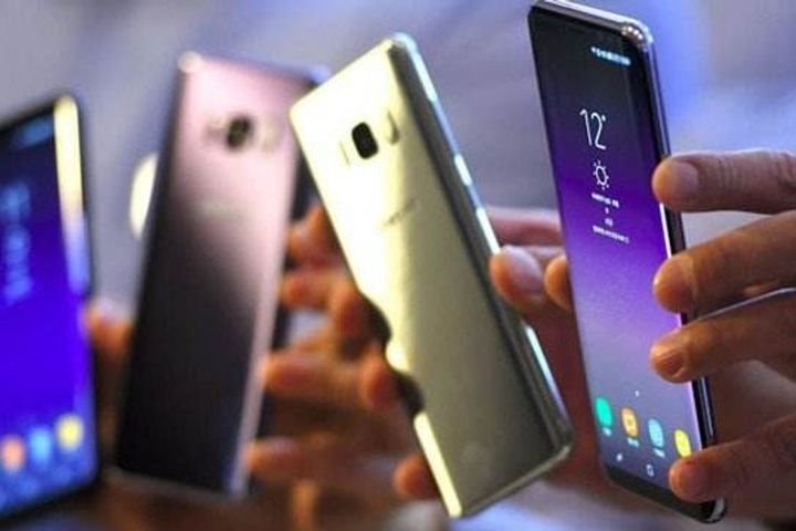 Mỗi giây, Trung Quốc xuất xưởng 60 chiếc điện thoại: Sự thật đằng sau con số khổng lồ là gì?- Ảnh 1.