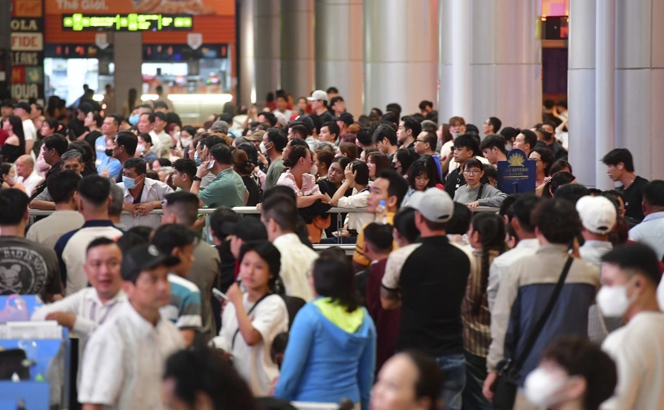 Kỷ lục: TP HCM vừa thu hơn 12.000 tỷ đồng chỉ trong 9 ngày- Ảnh 1.