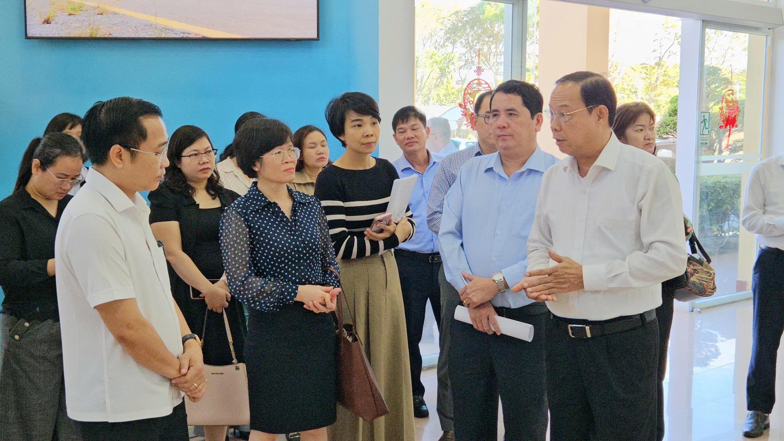 TP HCM rà soát công tác bầu cử sớm tại 4 khu vực - Ảnh 1.