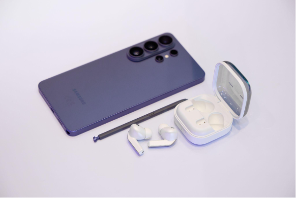 Tăng Duy Tân, Anh Tú, Ly Ly cùng Samsung khai màn đại tiệc công nghệ hoành tráng đầu năm với Galaxy 26 series- Ảnh 5.