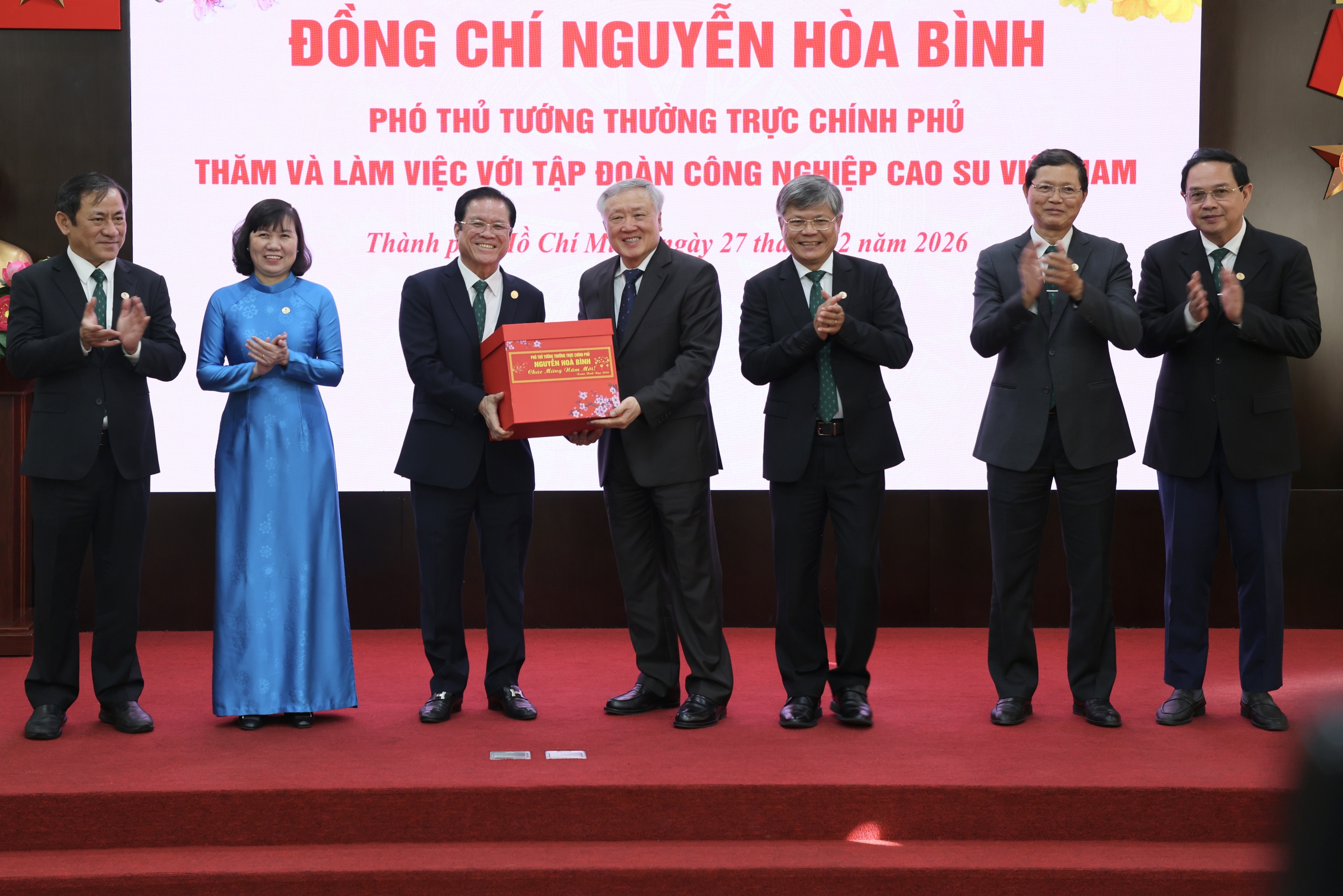 - Ảnh 1. - Ảnh 1.