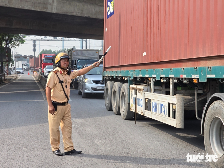 Tết Bính Ngọ, TP.HCM giảm 43% người mất do tai nạn giao thông so với Tết 2025 - Ảnh 1.