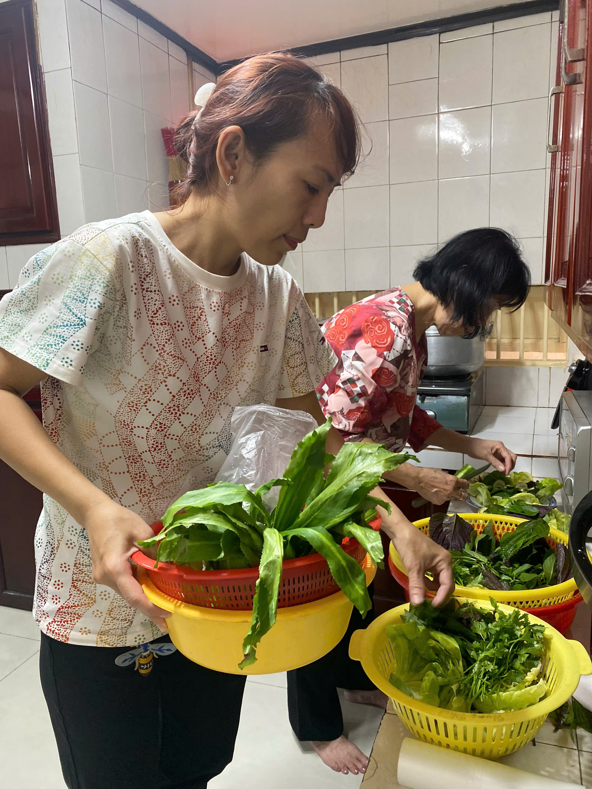 Tết và lao động không lương của phụ nữ - Ảnh 1.