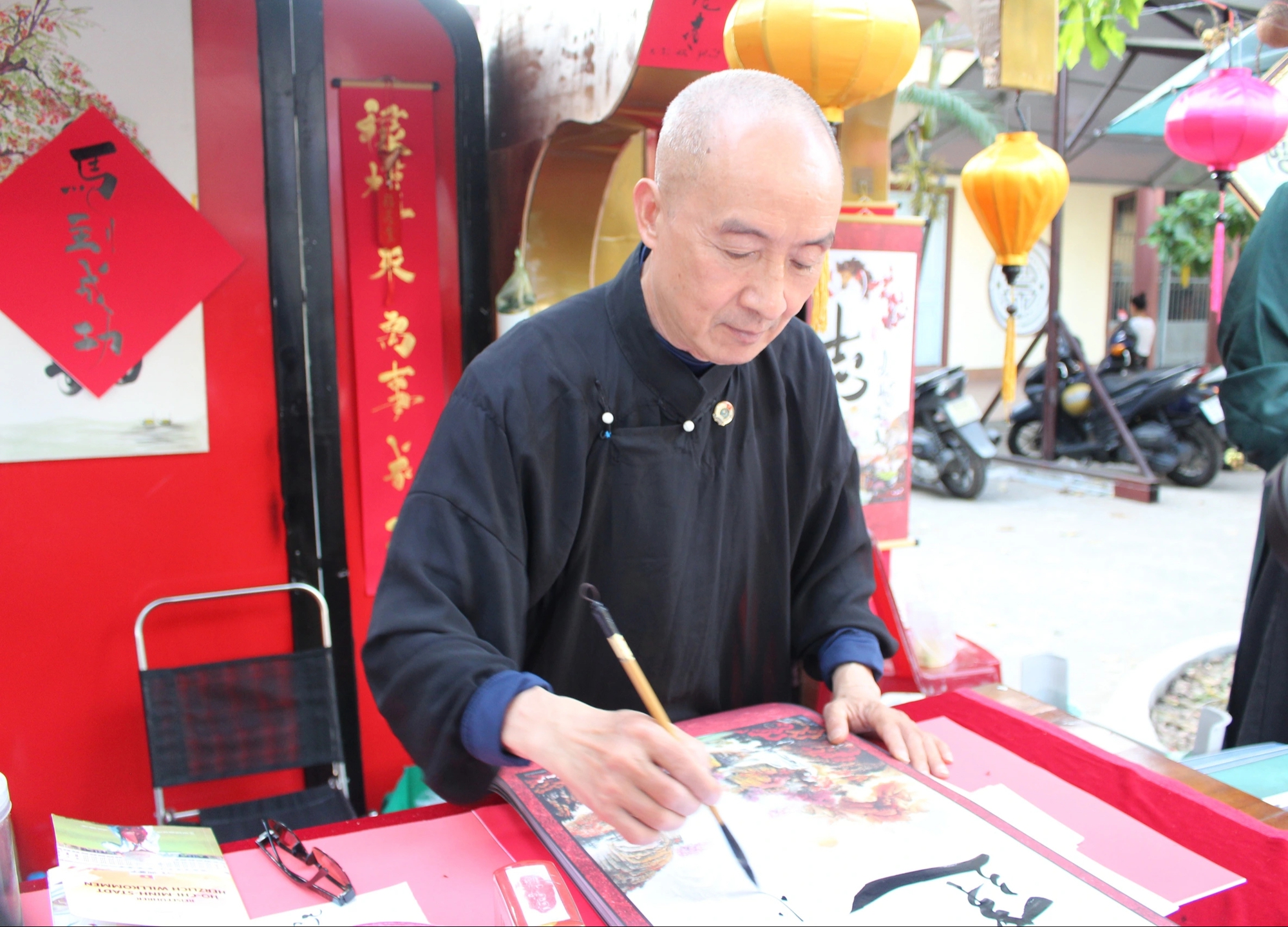 Xin chữ đầu năm tại tp . Hcm: Nét đẹp văn hóa truyền thống người Việt 2026 - Ảnh 5.