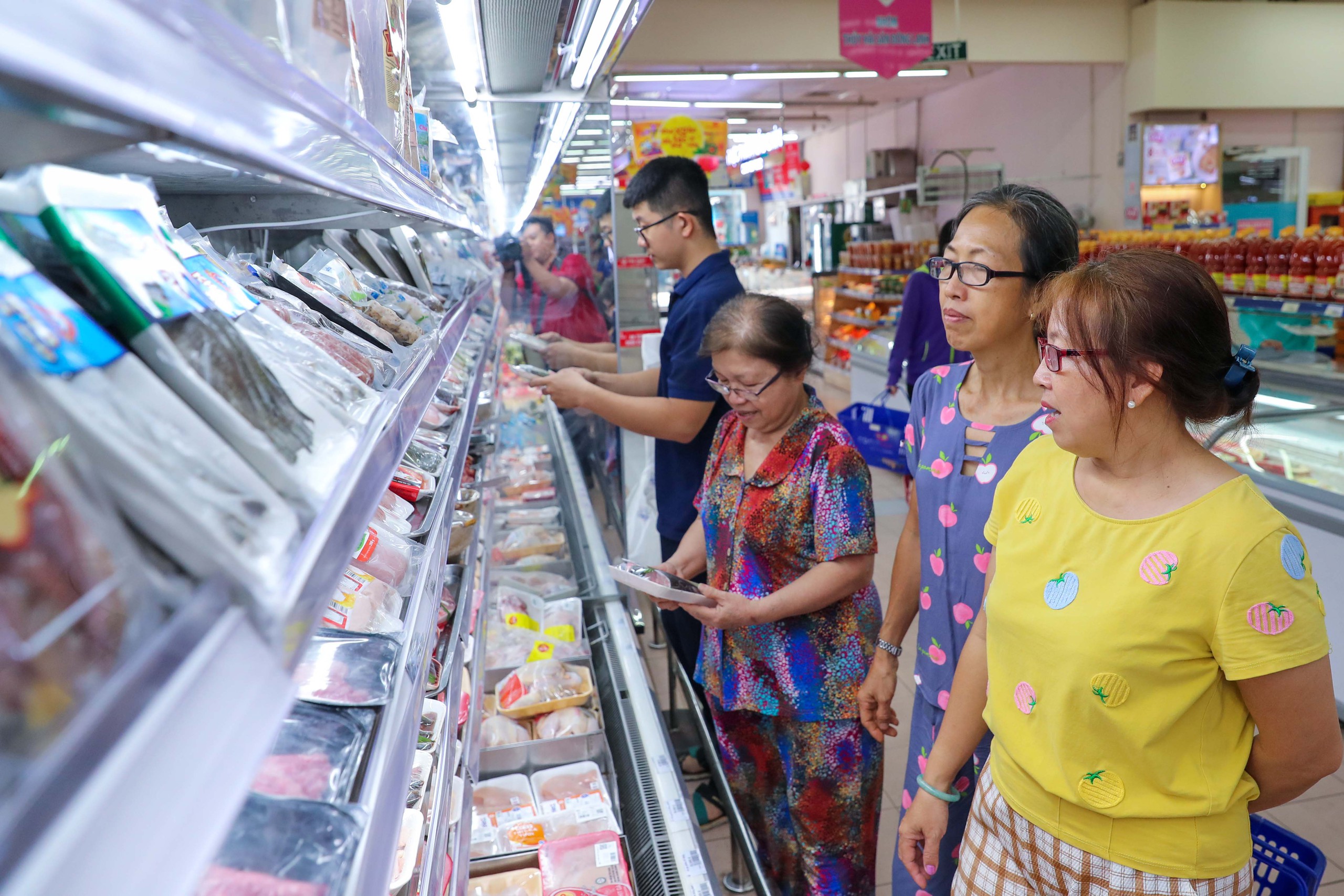 Kích cầu tiêu dùng đầu năm 2026: Thị trường hàng hóa ổn định và khuyến mãi hấp dẫn - Ảnh 3. Kích cầu tiêu dùng đầu năm 2026: Thị trường hàng hóa ổn định và khuyến mãi hấp dẫn - Ảnh 3.