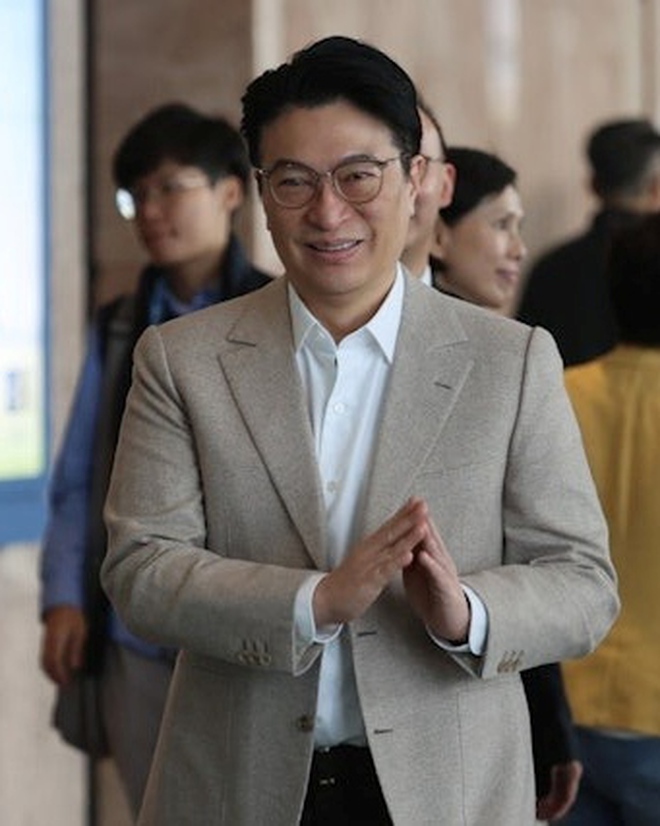 Thien than noi y bi dai gia co vo dam