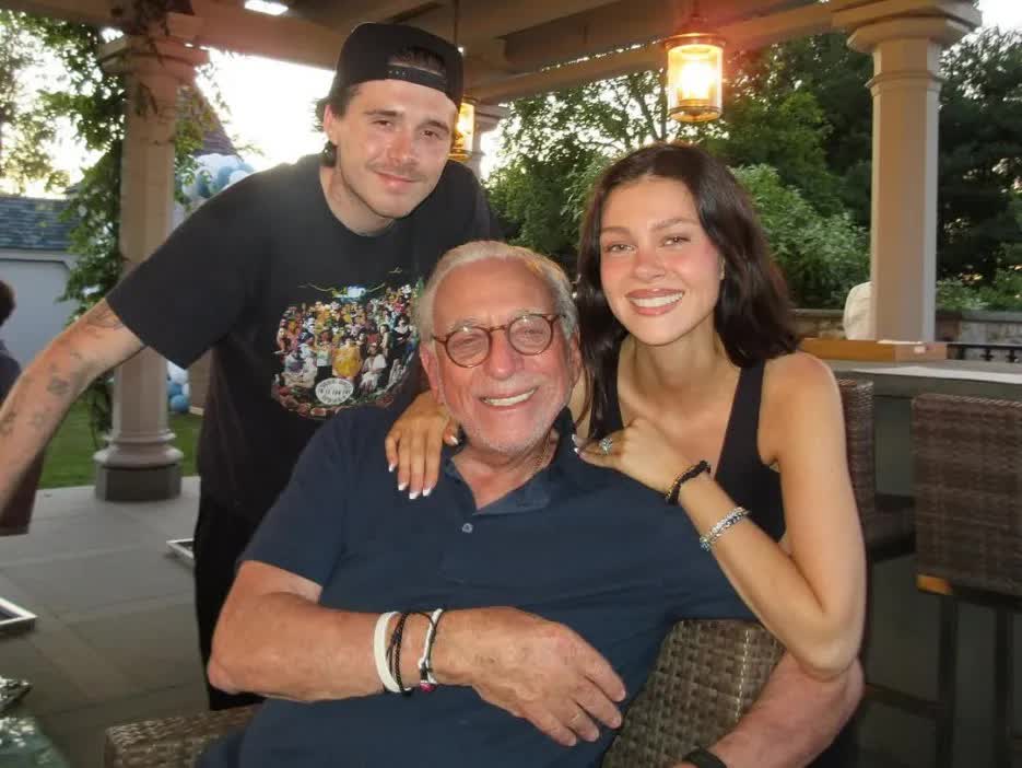 Đối đầu trực diện: Thông gia tỷ phú thẳng thừng thừa nhận là người đứng sau 