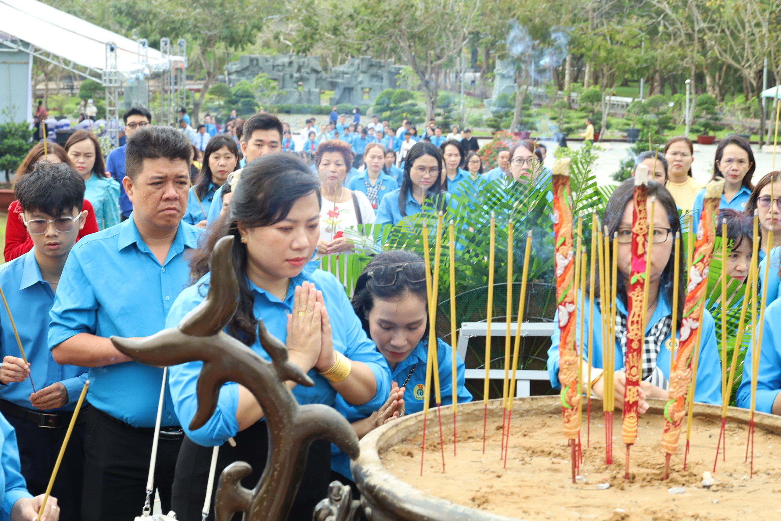Thông tin nổi bật tại TPHCM ngày 3 - 2: Kết nạp Đảng , bắt giữ tội phạm ma túy - Ảnh 1.