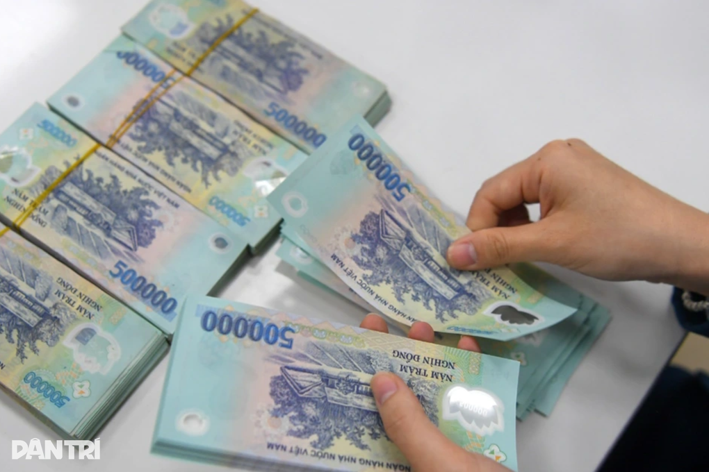 Thu nhập tiền tỷ đáng mơ ước của dàn sếp ngành bất động sản - 1