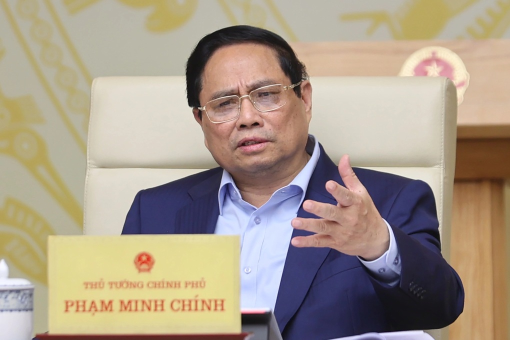 Thủ tướng: Đủ hồ sơ cho thông quan ngay, kiểm tra mẫu song song và hậu kiểm - 1