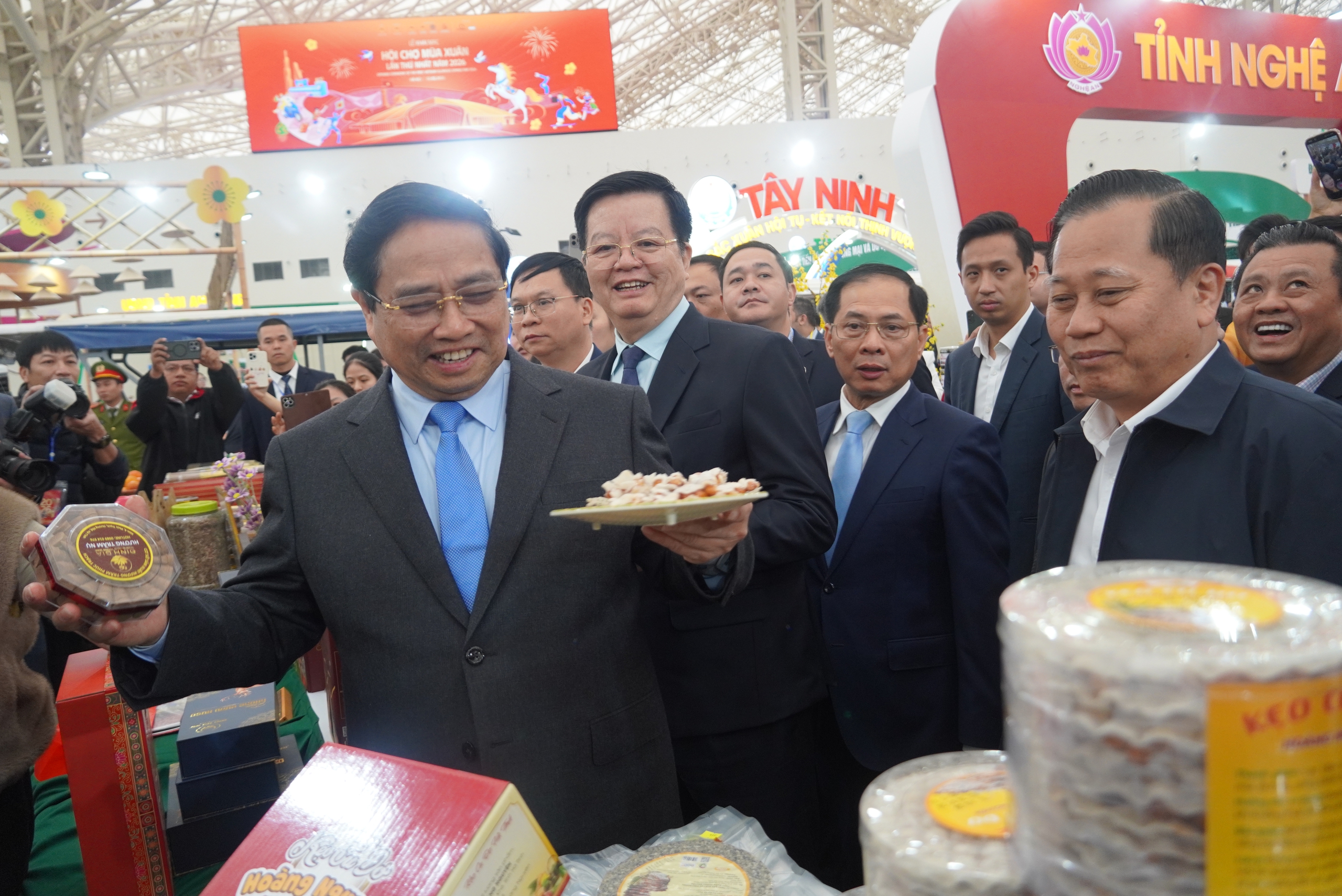 hội chợ - Ảnh 1.