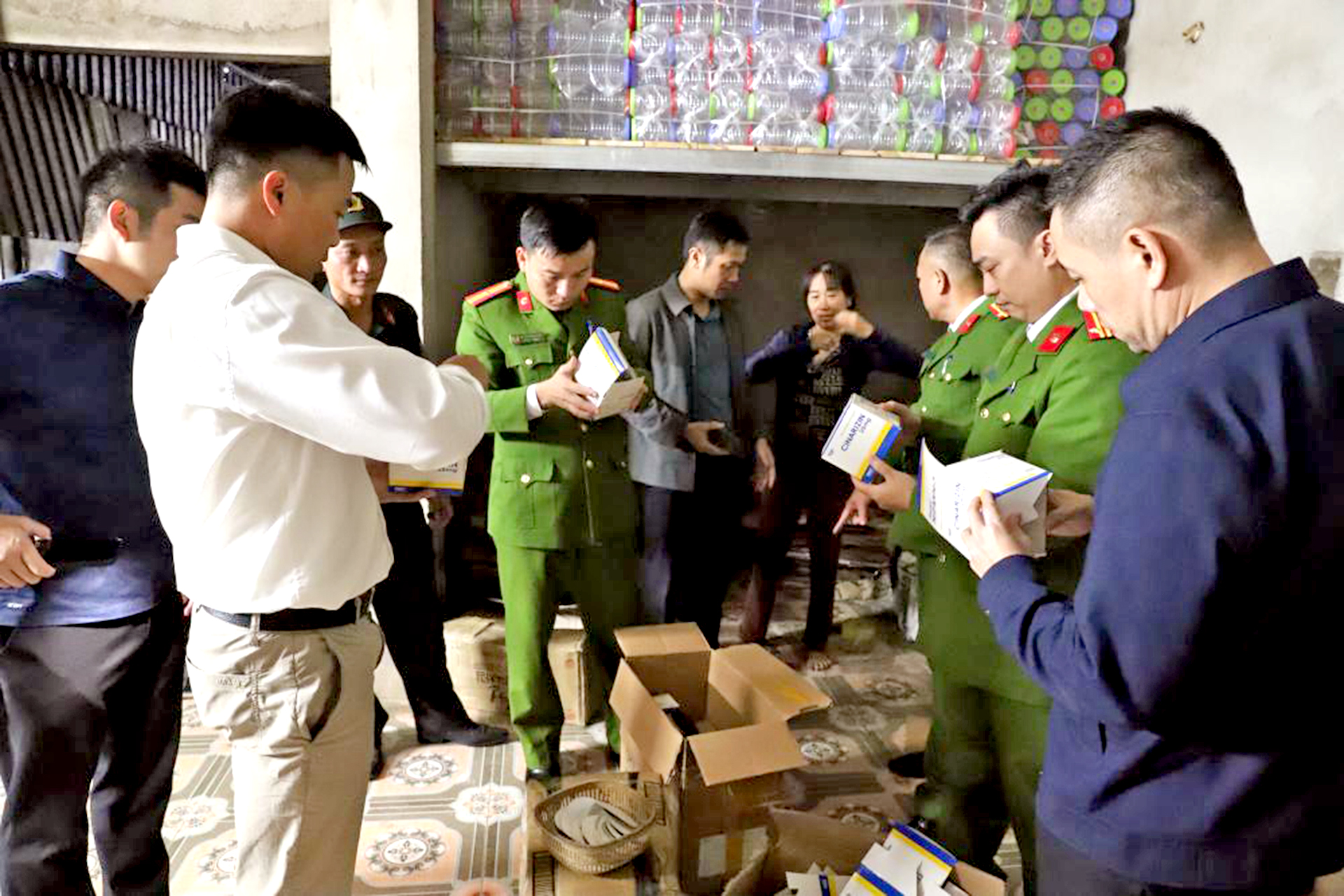 Thuốc tăng cân làm từ bột ngô, bột nếp và tân dược - Ảnh 1.