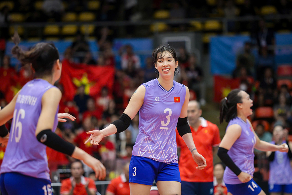 'Thuốc thử' mạnh với Thanh Thúy cùng bóng chuyền nữ Việt Nam- Ảnh 1.