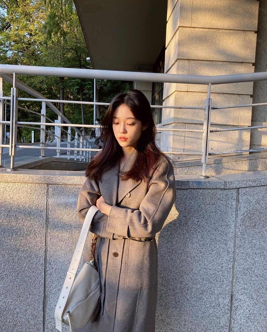 Tình cảnh của cô gái 30 tuổi lương 10 triệu, “mắc kẹt” với khoản tiết kiệm 1 tỷ- Ảnh 2.