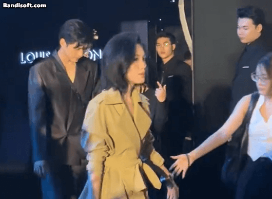 Tóm dính cặp sao Vbiz cùng về sau sự kiện: Nhan sắc vàng ròng cả đôi, ngắm quên sầu là có thật- Ảnh 3.