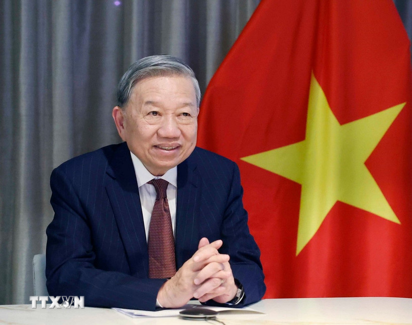 Tổng Bí thư Tô Lâm điện đàm với nguyên Thượng nghị sỹ Mỹ Patrick Leahy - Ảnh 1.