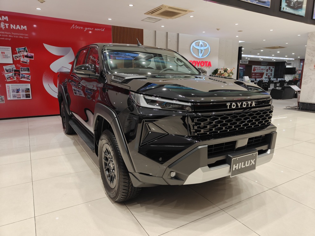 Toyota Hilux 2026 nâng cao trải nghiệm tiện nghi trên bán tải - 1