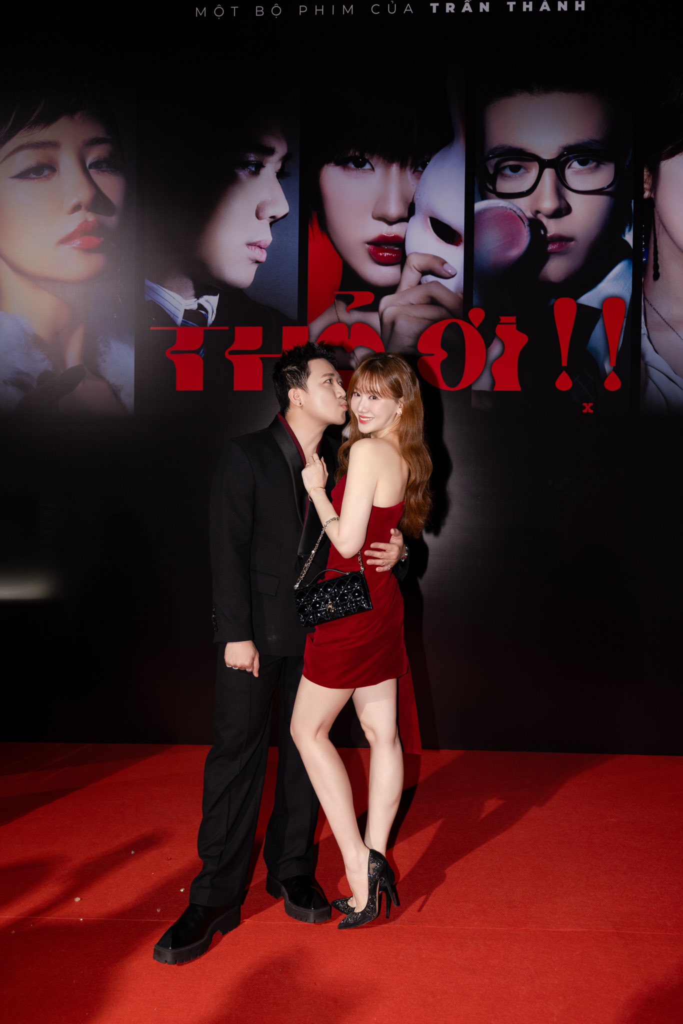 Trấn Thành tươi rói khi gặp lại người yêu cũ, thái độ với Hari Won mới đáng bàn- Ảnh 3. Trấn Thành tươi rói khi gặp lại người yêu cũ, thái độ với Hari Won mới đáng bàn- Ảnh 3.