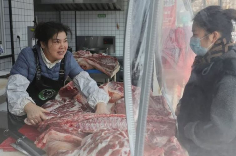 Trung Quốc đổ xô nuôi 1 giống lợn được ví “Wagyu của thịt lợn”: Giá cao gấp 3 - 4 lần lợn trắng, nhu cầu đang ngày càng tăng vọt- Ảnh 1.