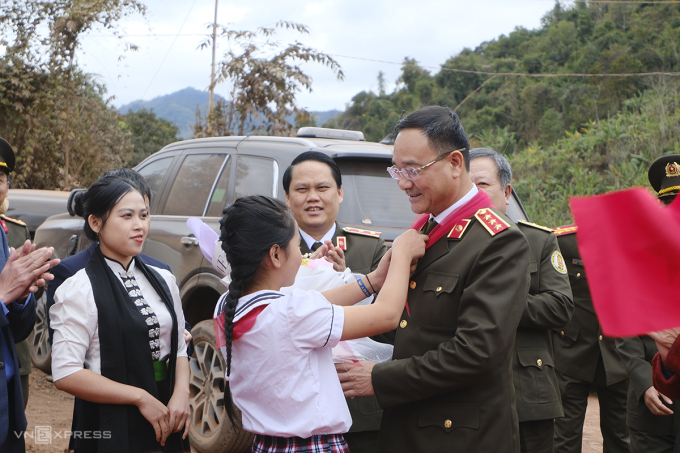 Thượng tướng Phạm Thế Tùng, Thứ trưởng Bộ Công an, tham dự lễ khánh thành, sáng 9/2. Ảnh: Quỳnh Anh