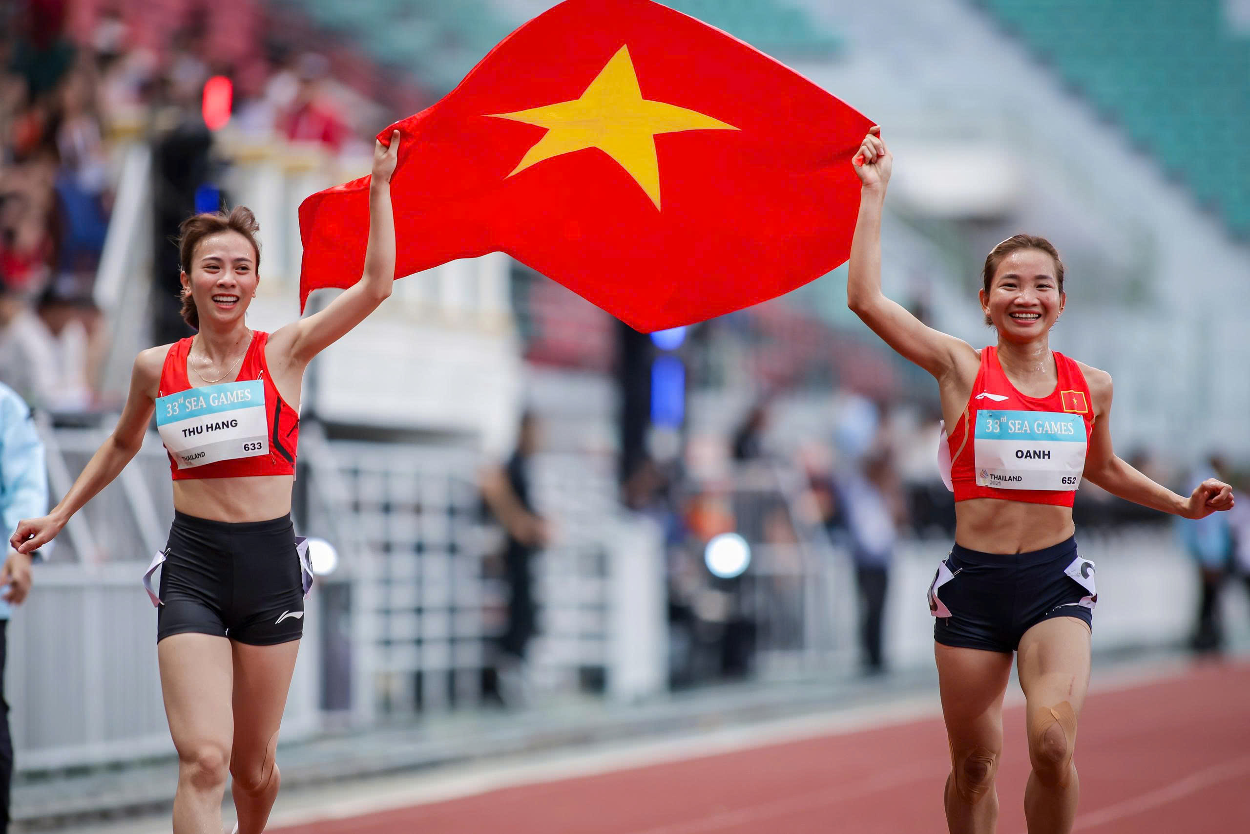 VĐV đoạt HCV, phá kỷ lục Olympic được nhận thưởng 4,9 tỉ đồng- Ảnh 1.