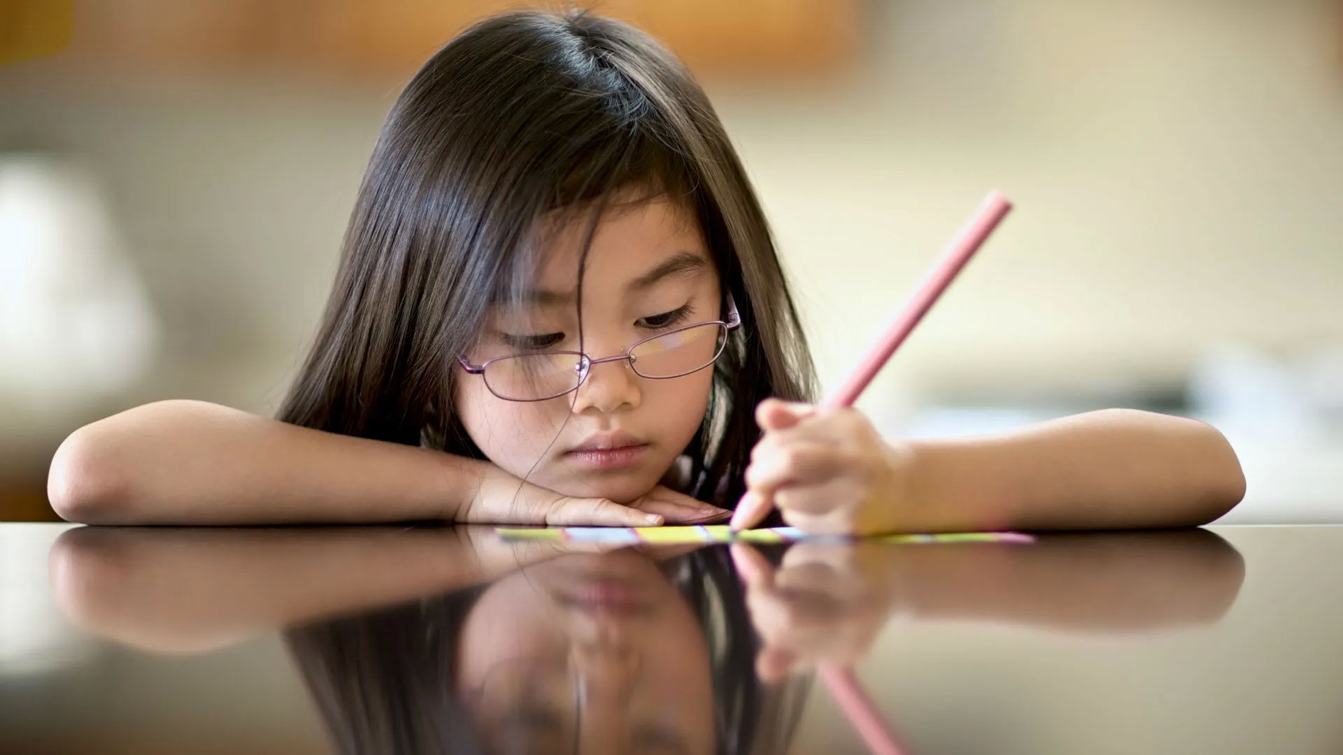 thuận tay phải - Ảnh 2.